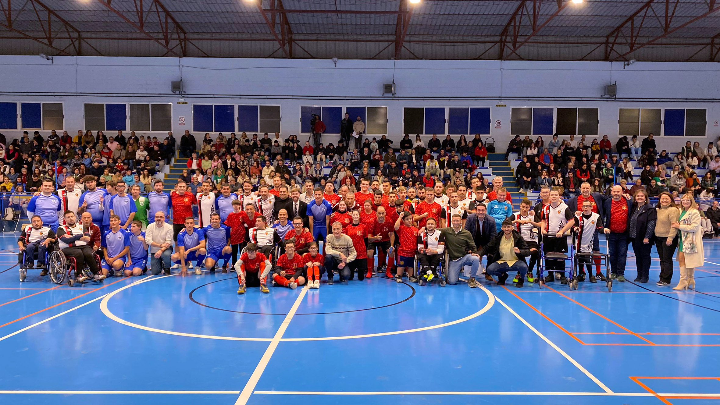 Triangular fútbol sala día de la discapacidad - Las Torres de Cotillas