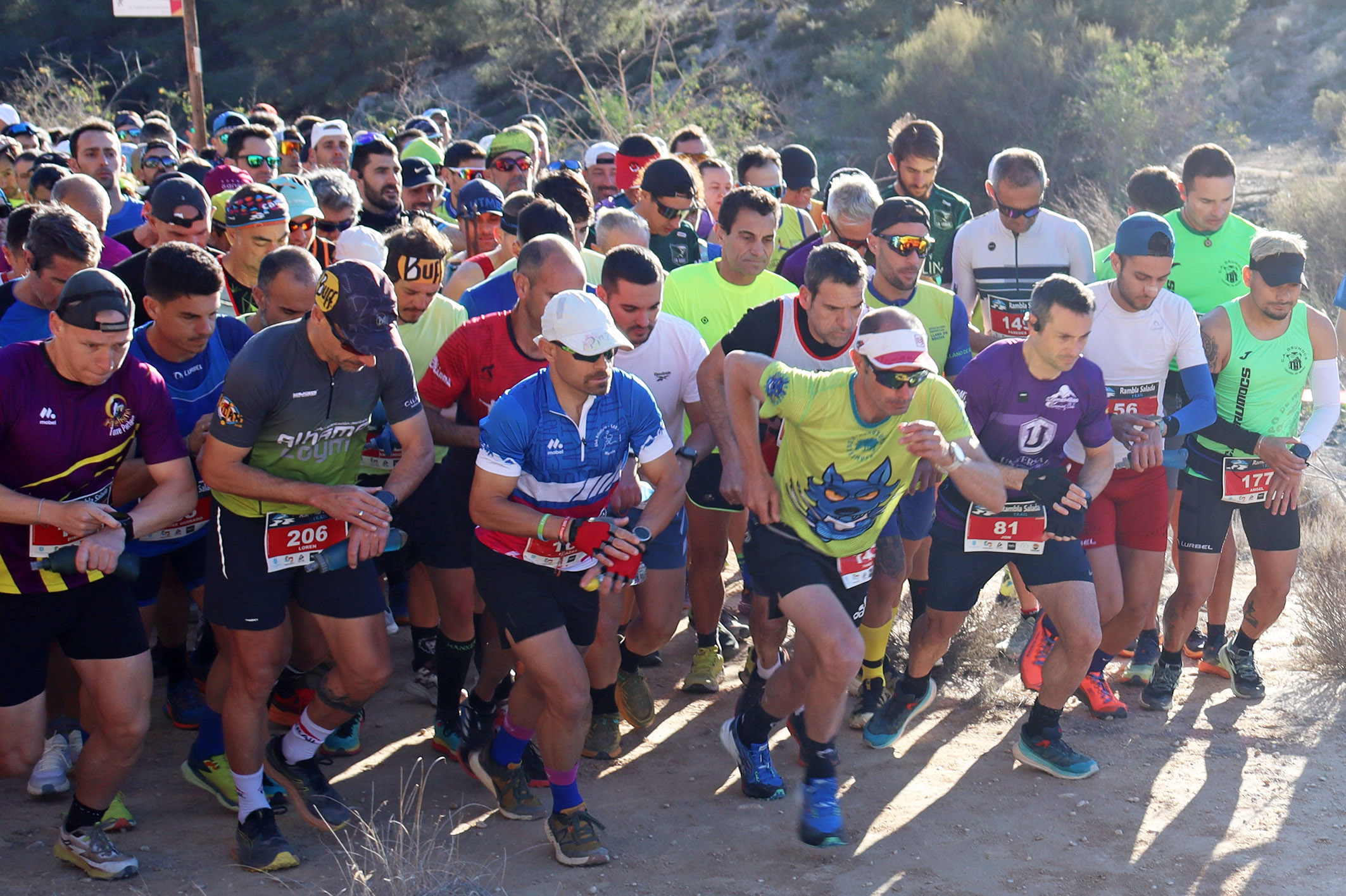 Más de 300 atletas compiten en el II Trail Rambla Salada 