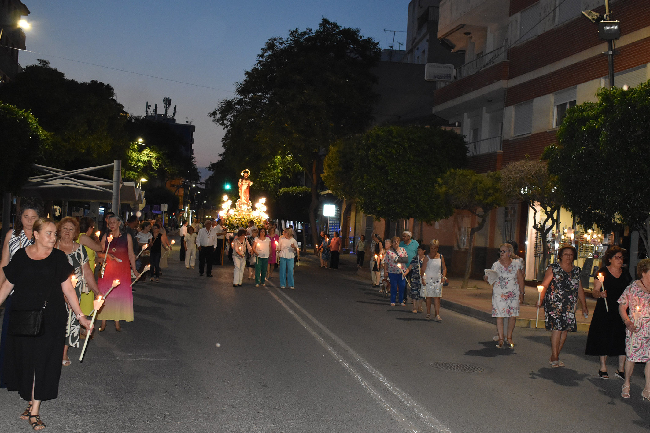 Las Torres de Cotillas expresa su devoción al Corazón de Jesús con su tradicional procesión 