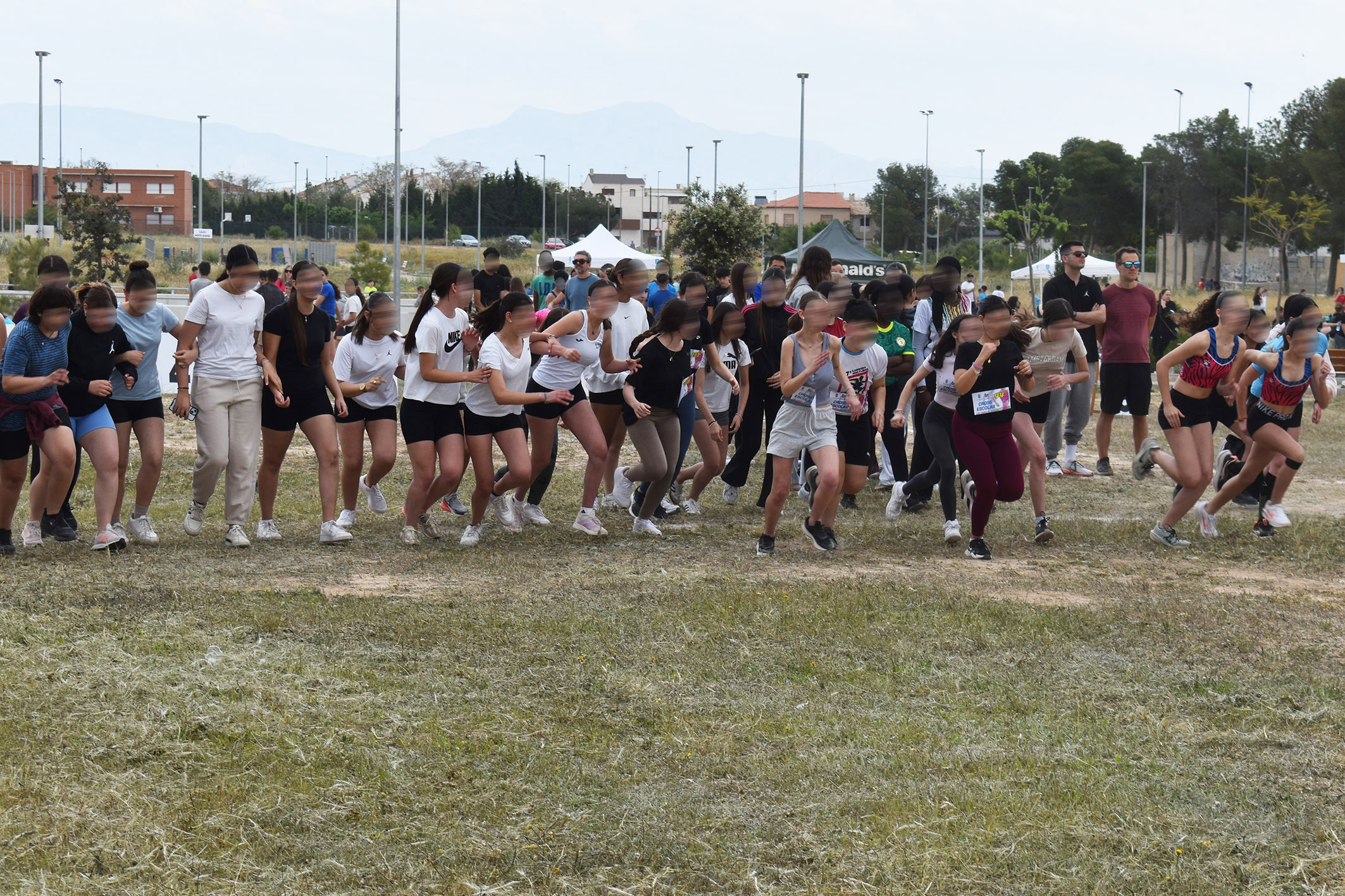 El cross escolar bate su récord de participación con 1.410 atletas