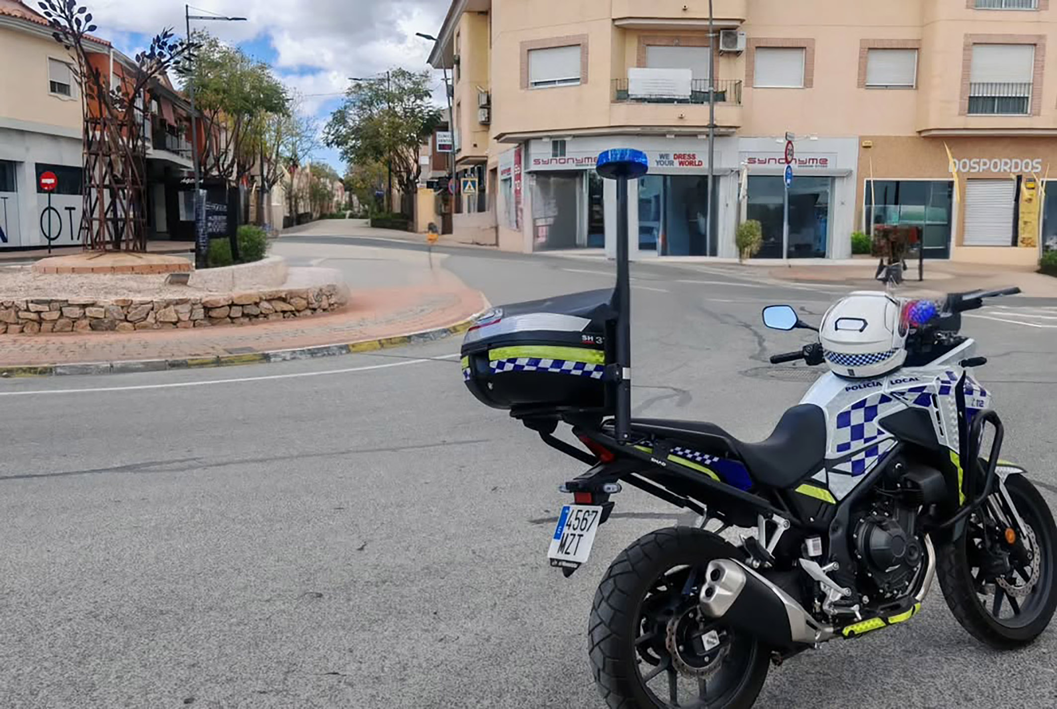La Policía Local localiza al conductor huido de un atropello en un paso de peatones