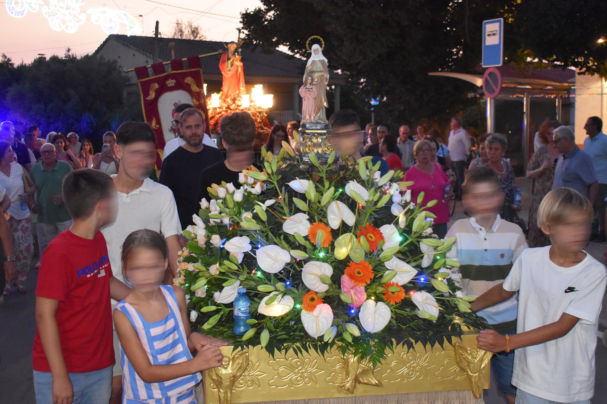 La procesión de San Joaquín pone la guinda a las fiestas patronales de La Loma 