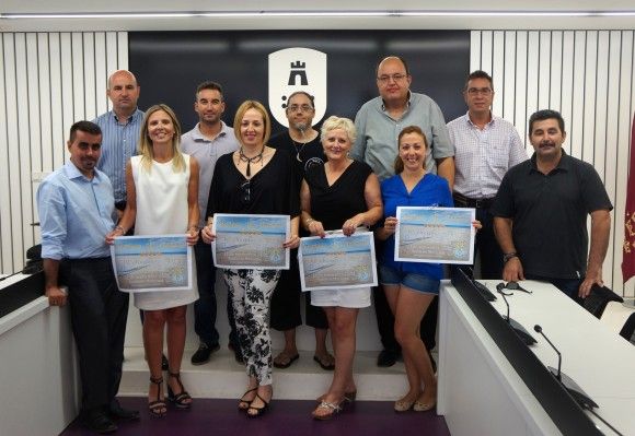 El Área Comercial Las Torres vuelve a regalar 2.000 euros en regalos en su campaña de verano4