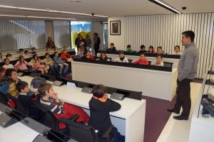 El Ayuntamiento torreño se abre a los alumnos del CEIP “San Pablo” de Murcia 3