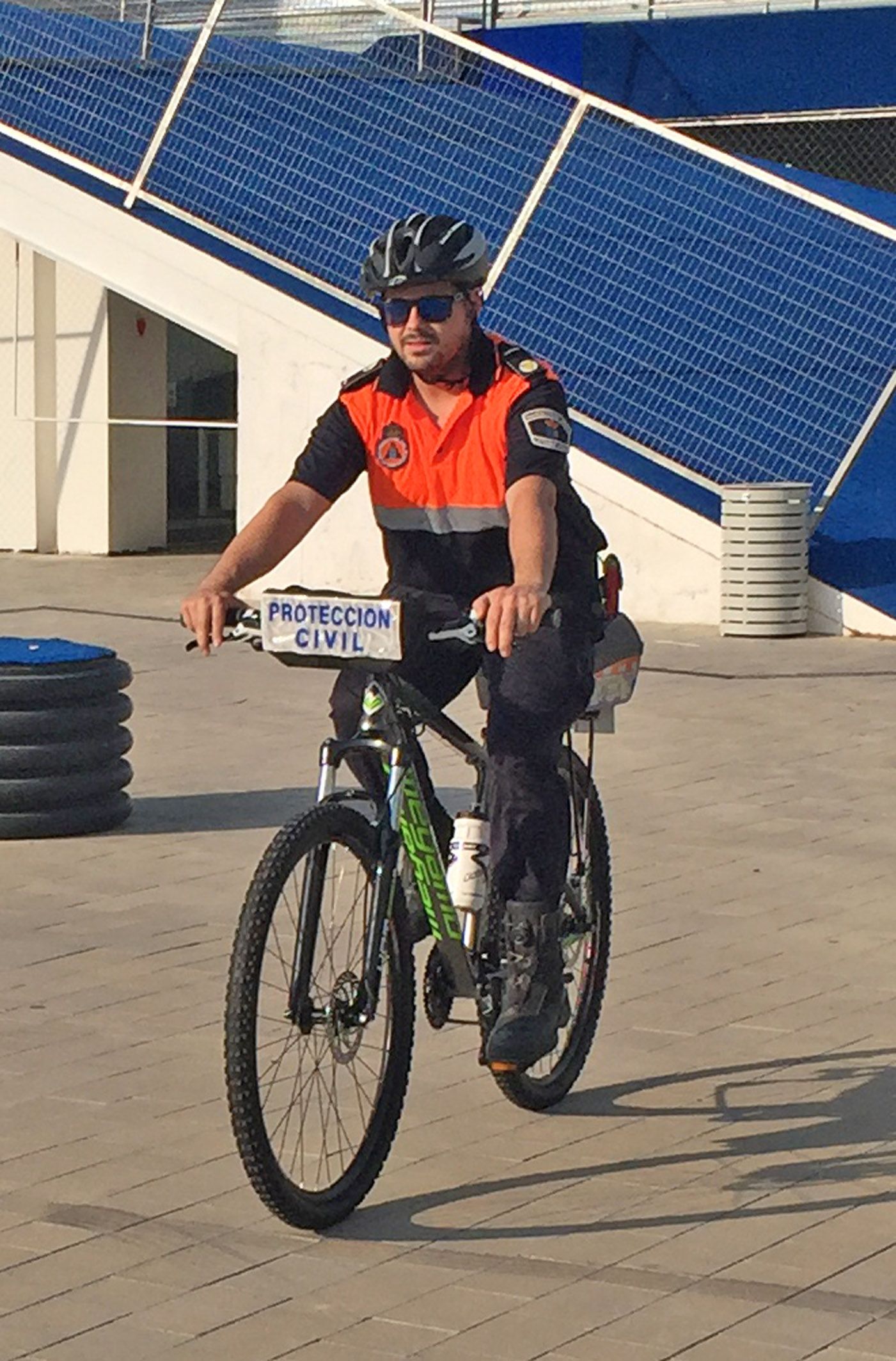 El Ayuntamiento torreño dota a Protecció Civil con cuatro bicicletas para su servicio4