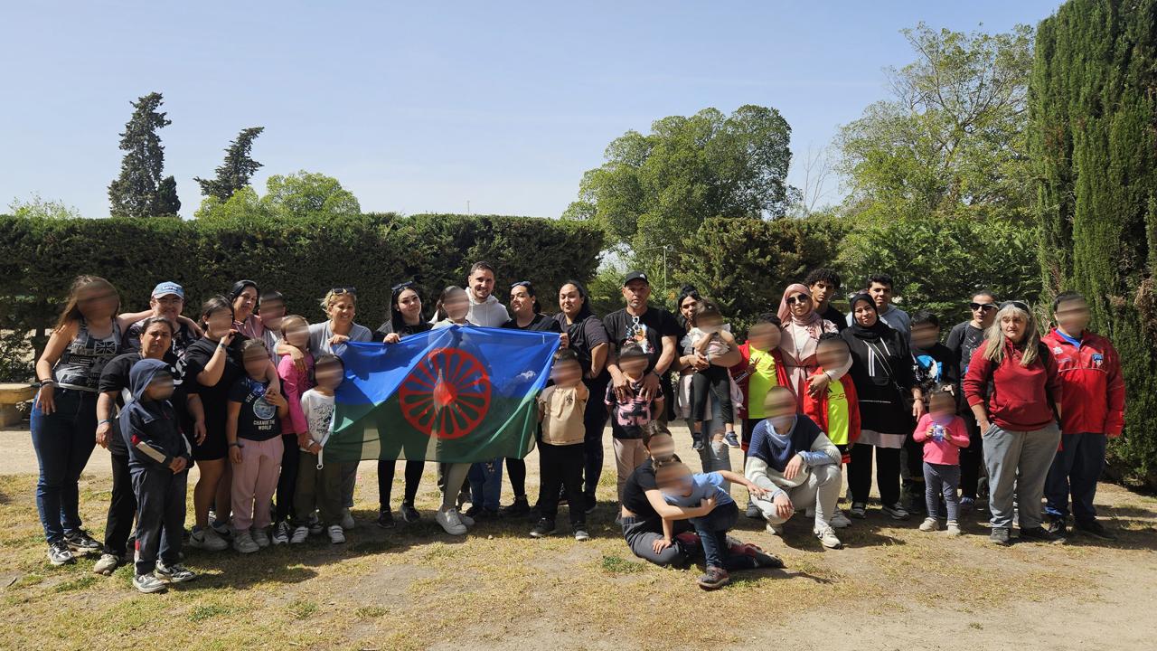 De convivencia familiar en Tentegorra para celebrar el Día del Pueblo Gitano