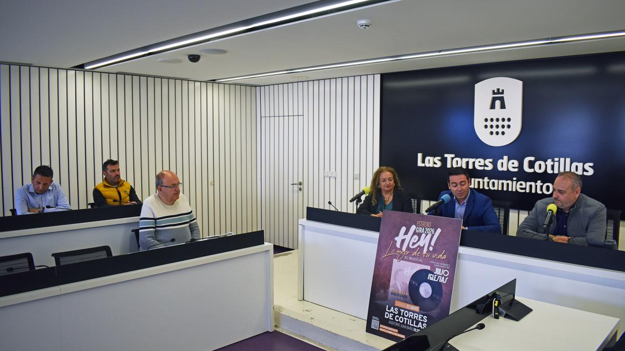 La gira 2026 del tributo musical a Julio Iglesias se estrenará en Las Torres de Cotillas