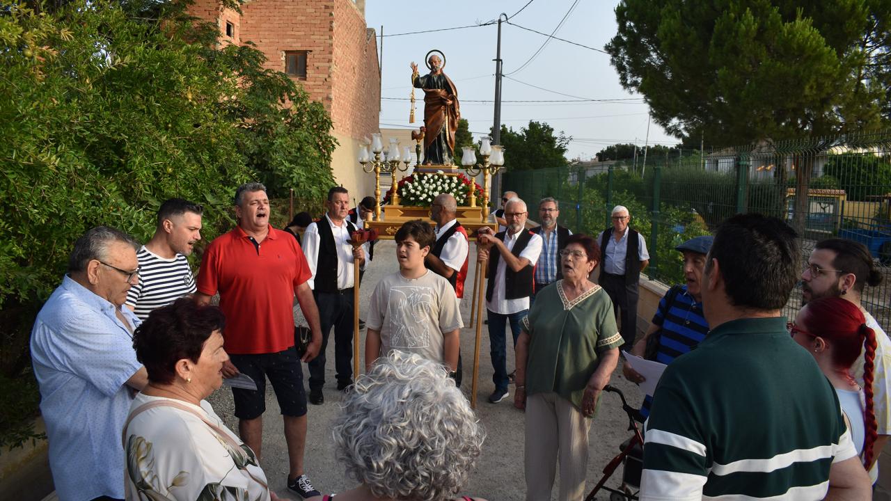 El barrio de San Pedro celebra la tradición aurora