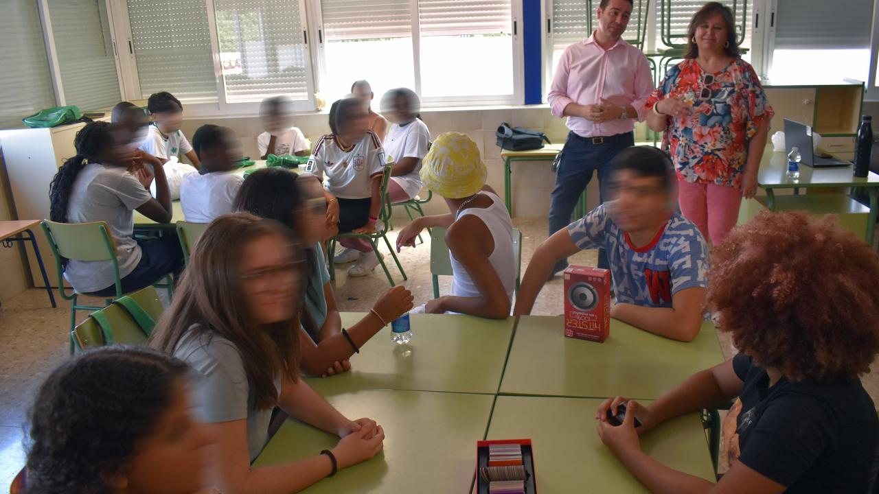 La Escuela de Vacaciones de Servicios Sociales ofrece a los menores un verano de convivencia, aprendizaje y diversión