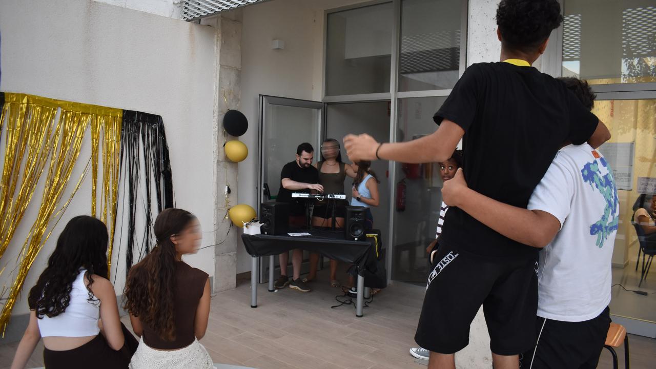 Un taller para conocer el trabajo de DJ abre cuatro meses de ocio juvenil gratuito