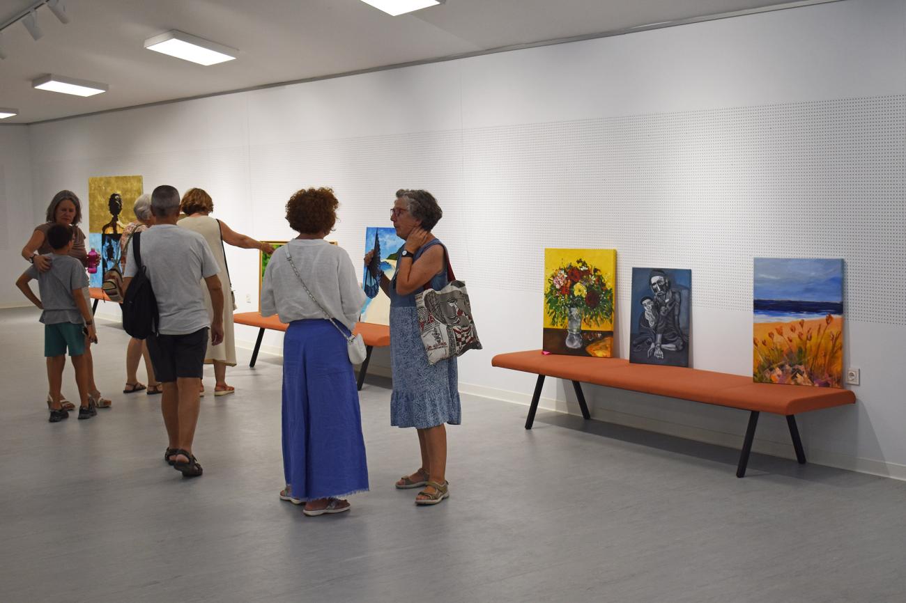 Anabel del Canto se despide con la muestra “Últimas pinceladas”, protagonizada por los alumnos de su taller de pintura