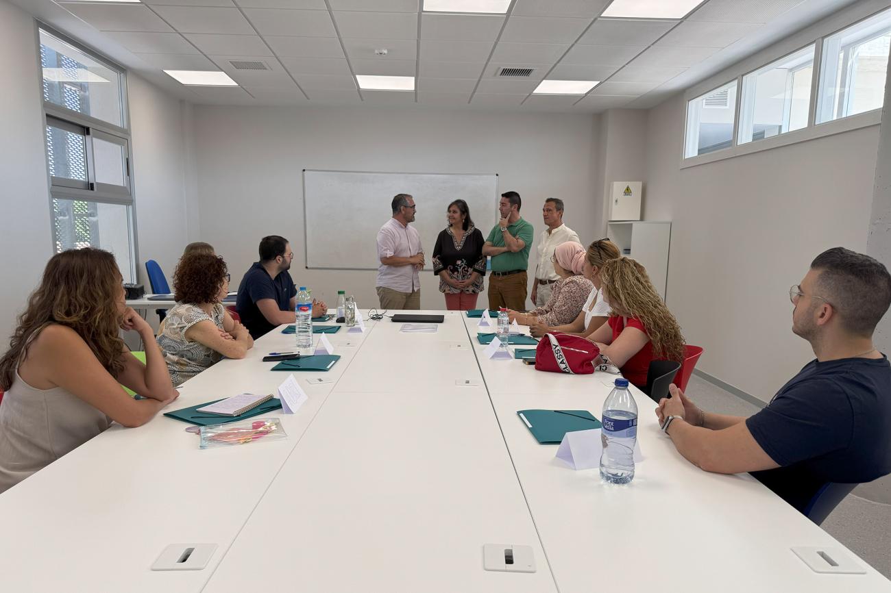 Comienza el “100x100 Activación”, programa de inserción laboral del SEF