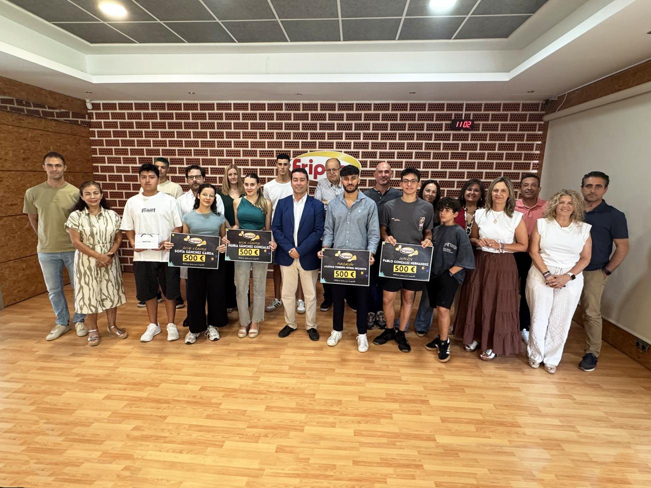 Fripozo entrega por séptimo año sus ayudas a los universitarios torreños Erasmus