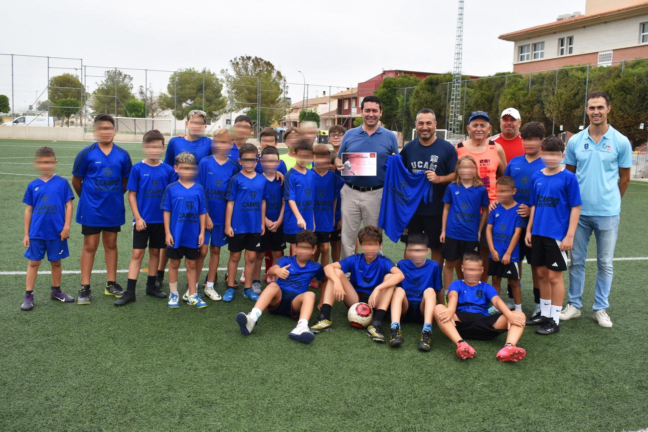 Verano a todo fútbol con la escuela estival del Atlético Torreño