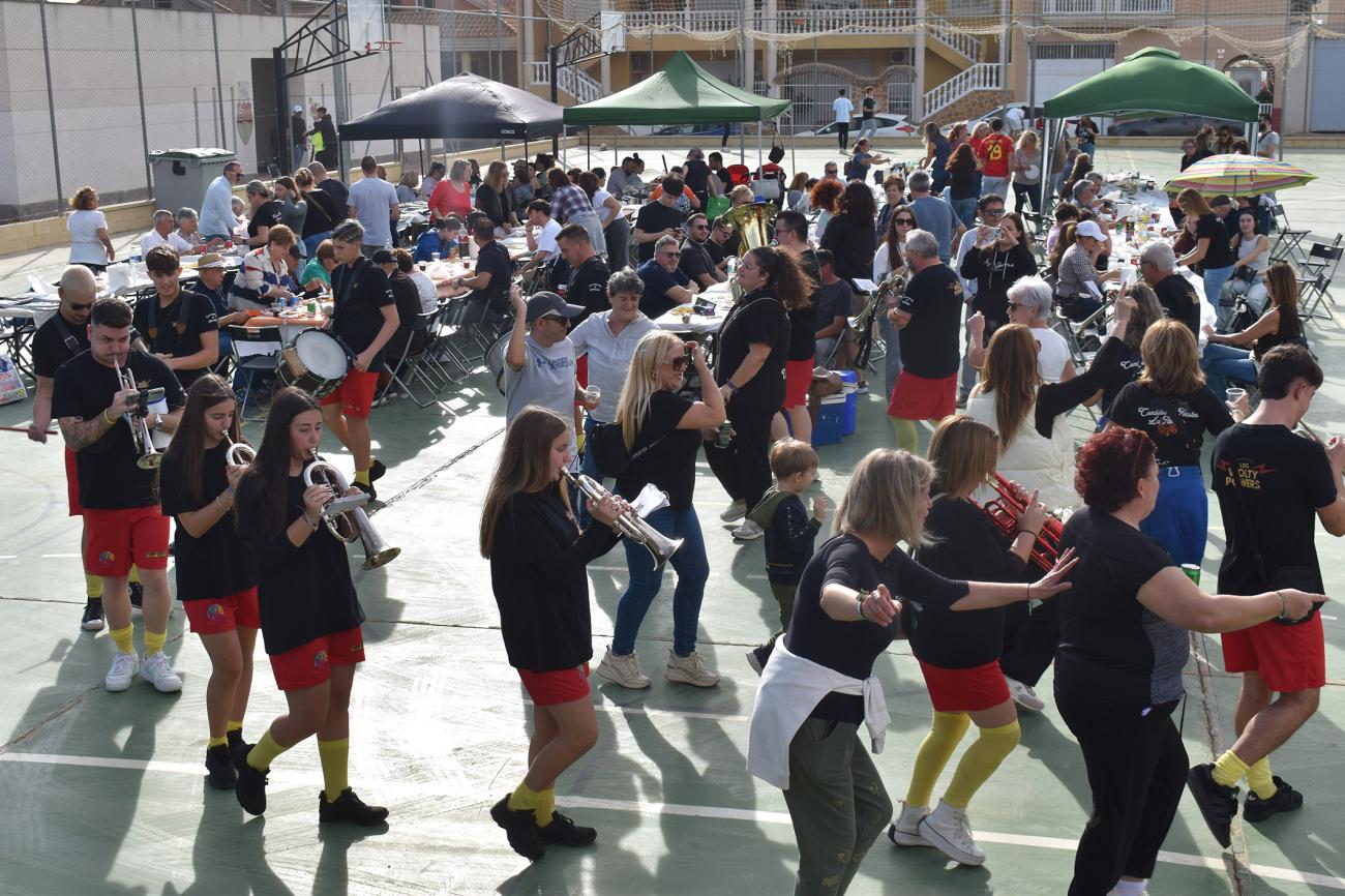 La Florida disfruta de su “Día de las Migas”, una gran jornada de convivencia vecinal 