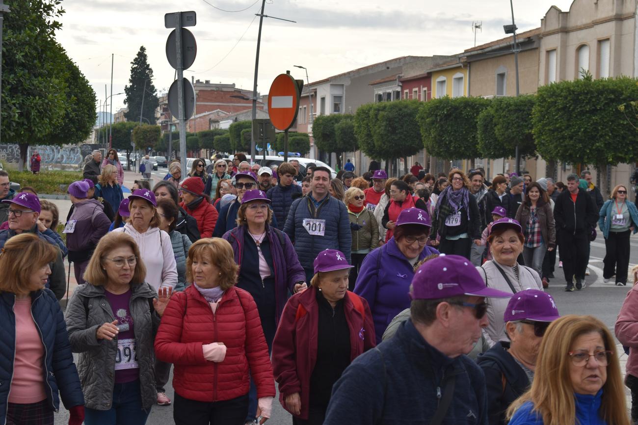 200 senderistas dicen no a la violencia contra la mujer con una saludable jornada de convivencia