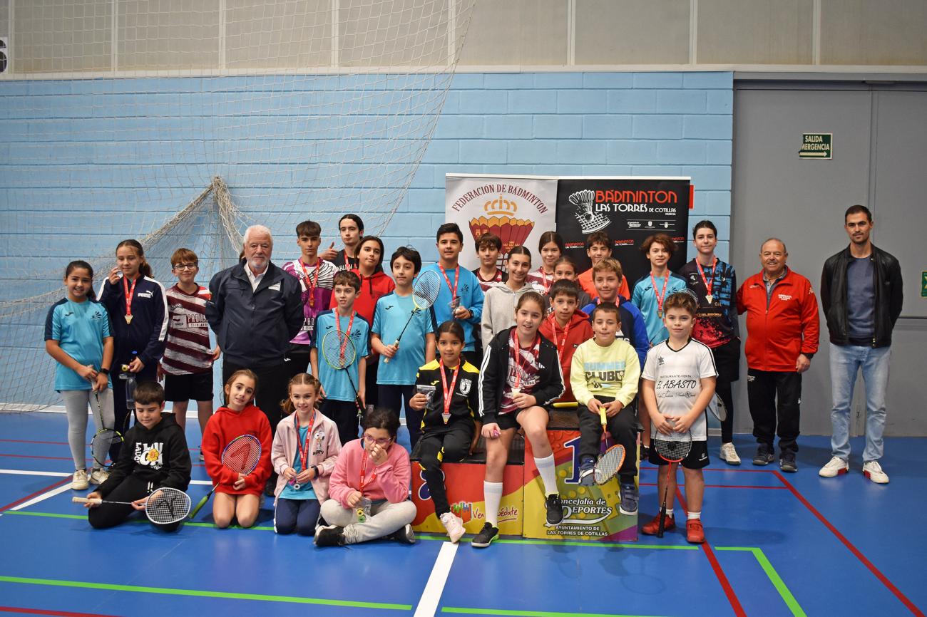 Gran participación y excelentes resultados del Bádminton Las Torres en el Open FEBAMUR Interescuelas Región de Murcia