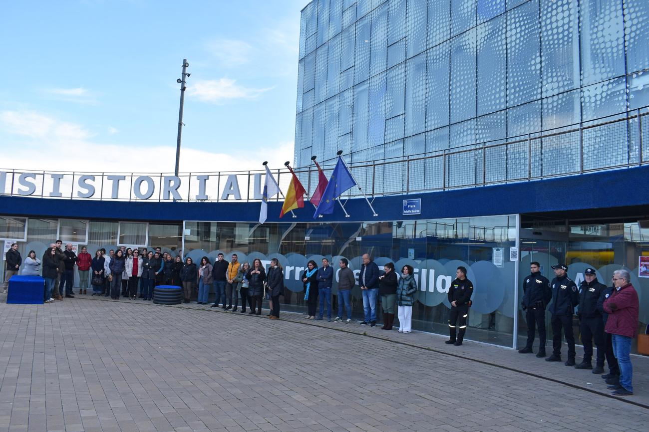 Las Torres de Cotillas guarda un minuto de silencio por las víctimas del accidente de tren de Adamuz 
