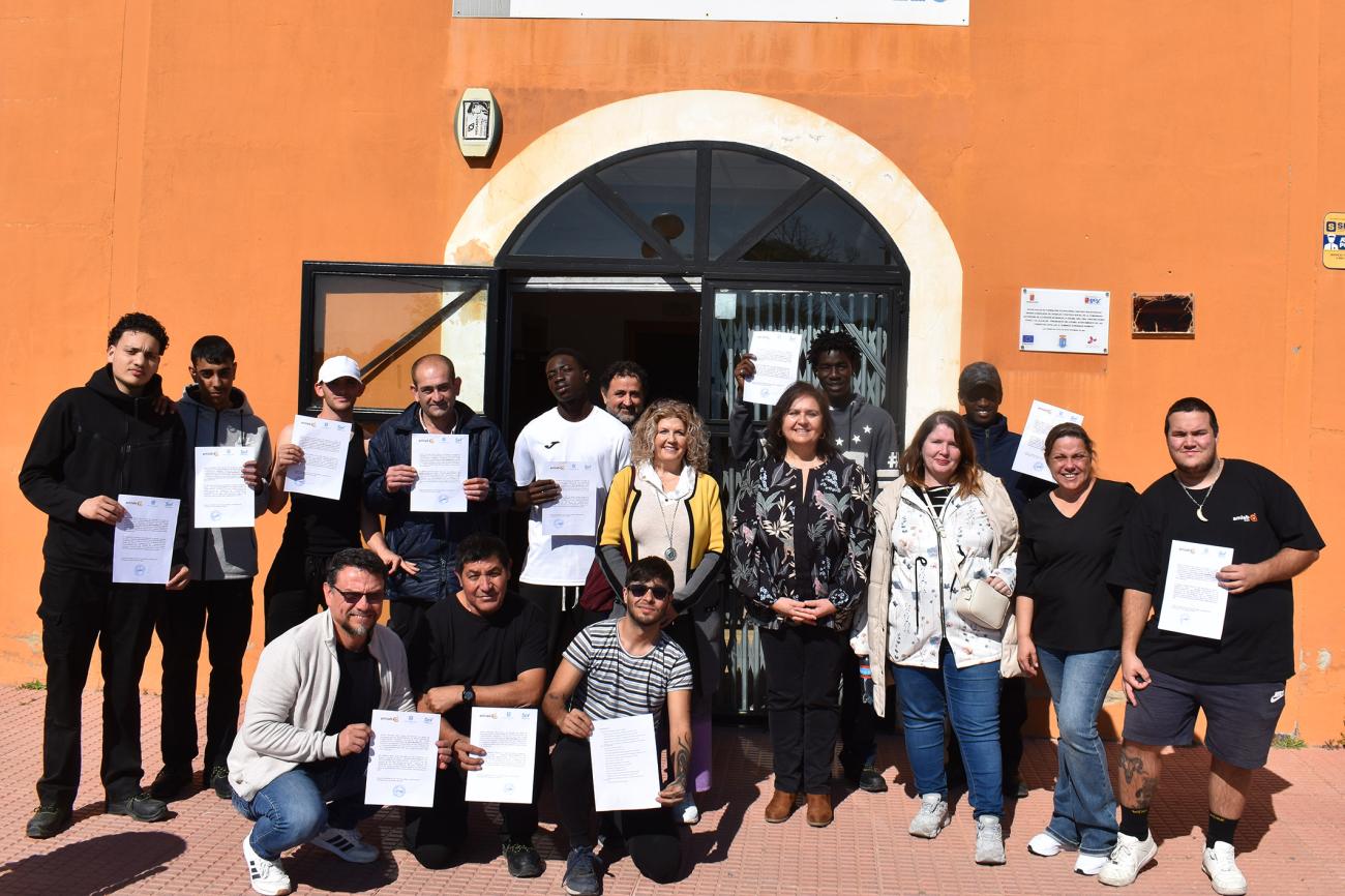 Clausurado el curso de mantenimiento de climatización para desempleados en La Pilica