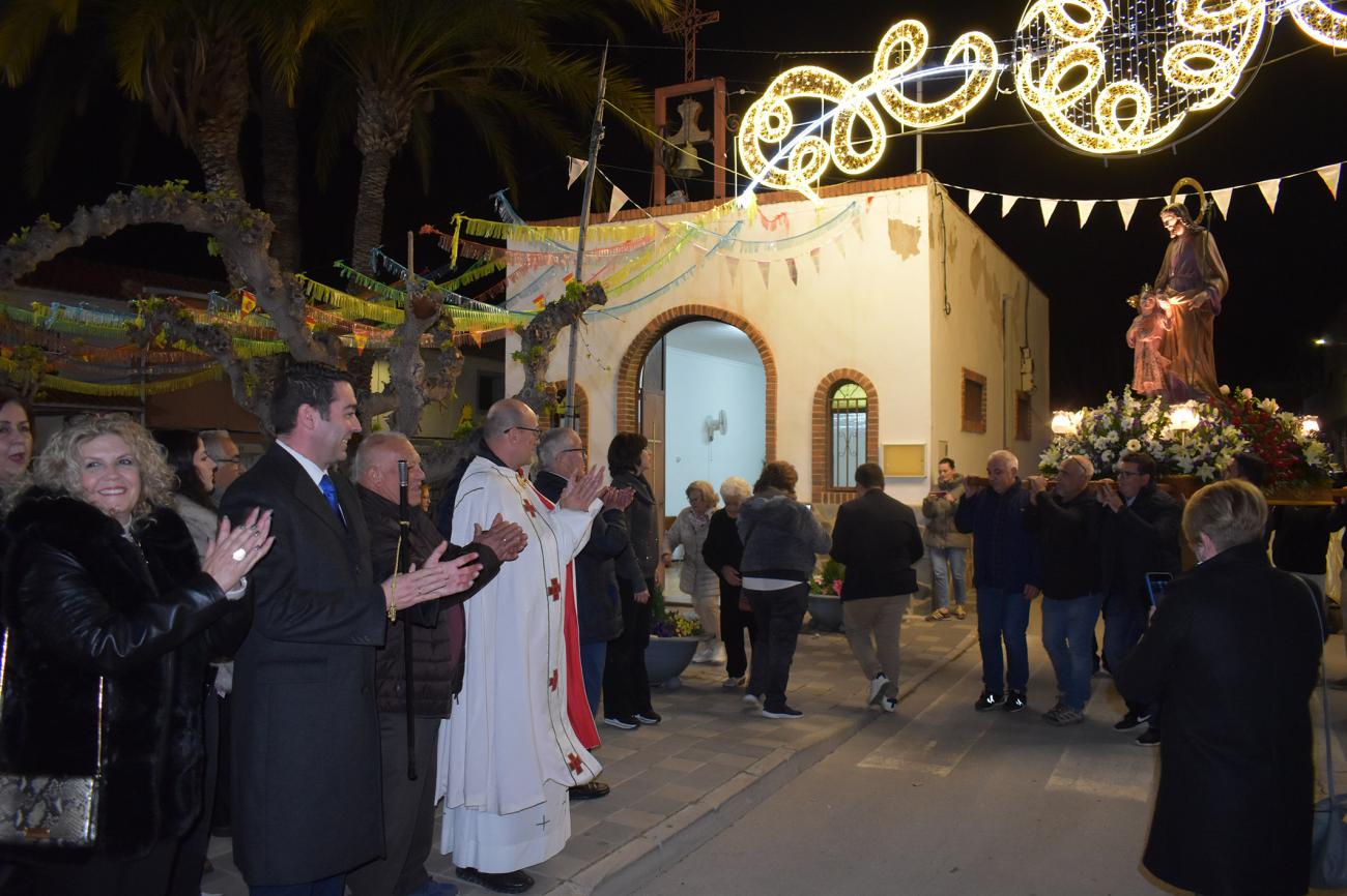 La Condomina cierra sus fiestas en honor a San José con una multitudinaria procesión 