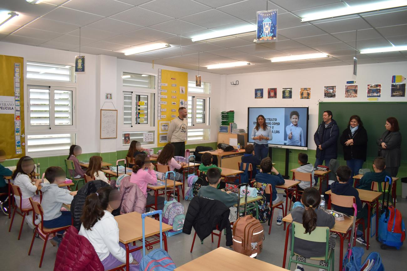 Los escolares torreños aprenden a protegerse y reforzar su autoestima