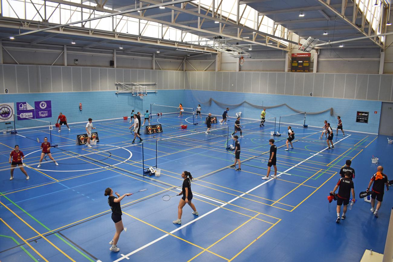 El Bádminton Las Torres logra 10 títulos, 8 subcampeonatos y 5 terceros puestos en el TTR N7 sub-11, sub-15, sub-19 y sénior
